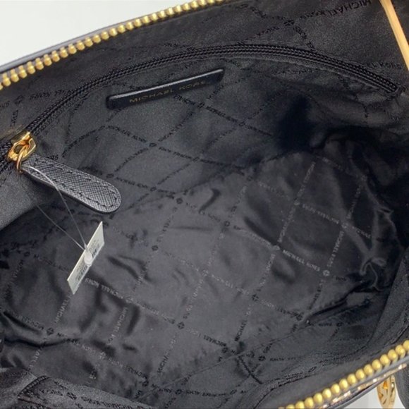 Michael Kors Jet Set Travel Medium Saffiano Leather Dome Satchel Black - Picture 4 of 16
